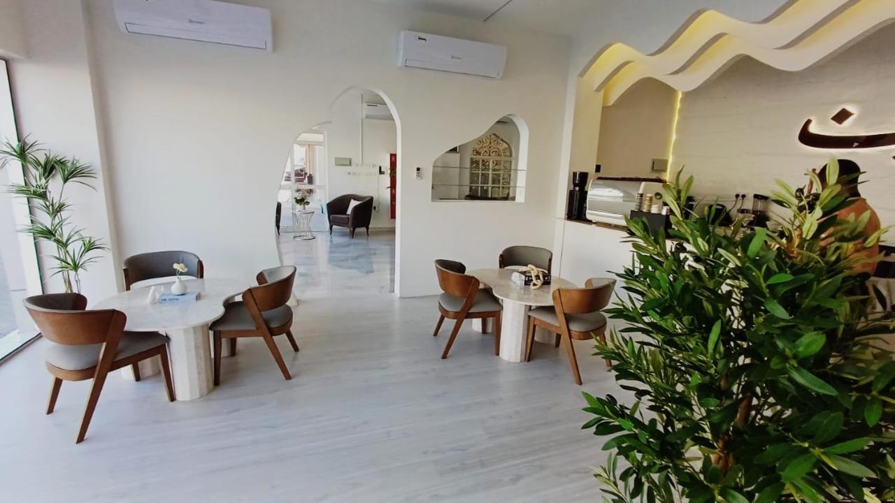 Taj Al Arab Hotel Al Buraimi Buitenkant foto