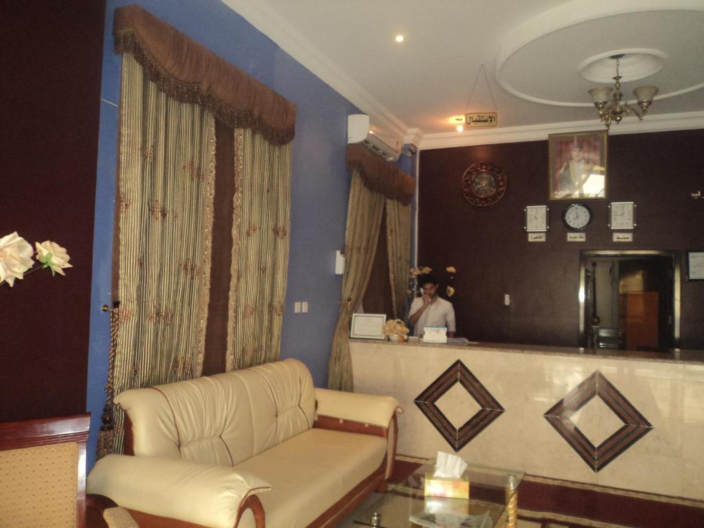 Taj Al Arab Hotel Al Buraimi Buitenkant foto