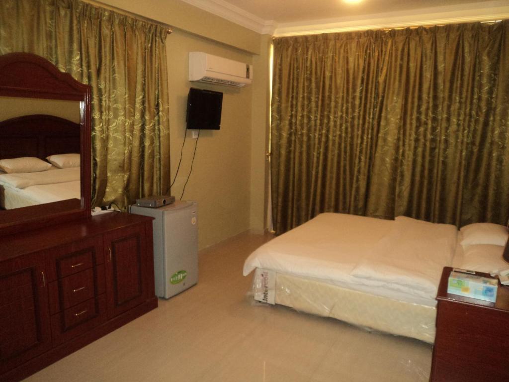Taj Al Arab Hotel Al Buraimi Buitenkant foto